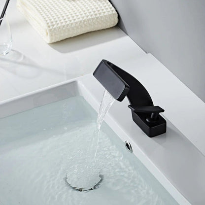 Modern Curved Faucet