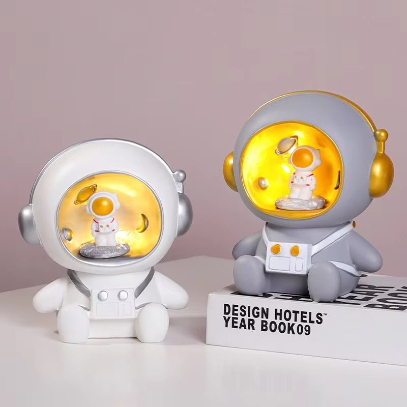 2-in-1 Astronaut Piggy Bank & Night Lamp For Kids