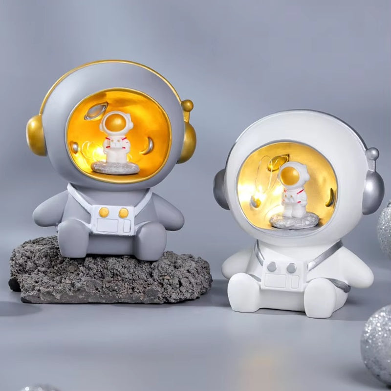 2-in-1 Astronaut Piggy Bank & Night Lamp For Kids