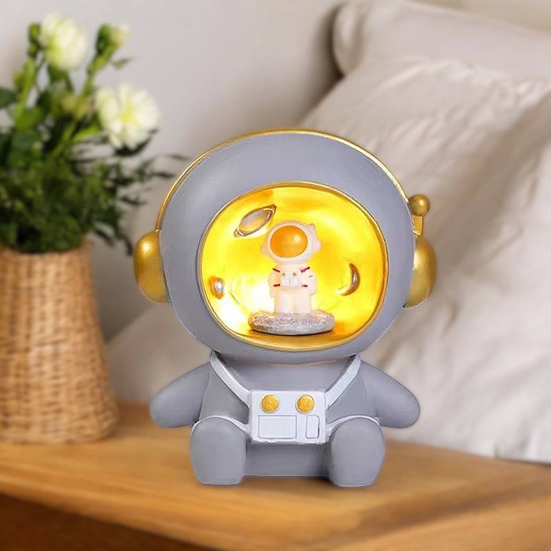 2-in-1 Astronaut Piggy Bank & Night Lamp For Kids