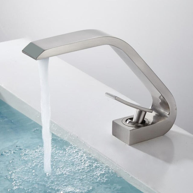 Modern Brass Basin Faucet